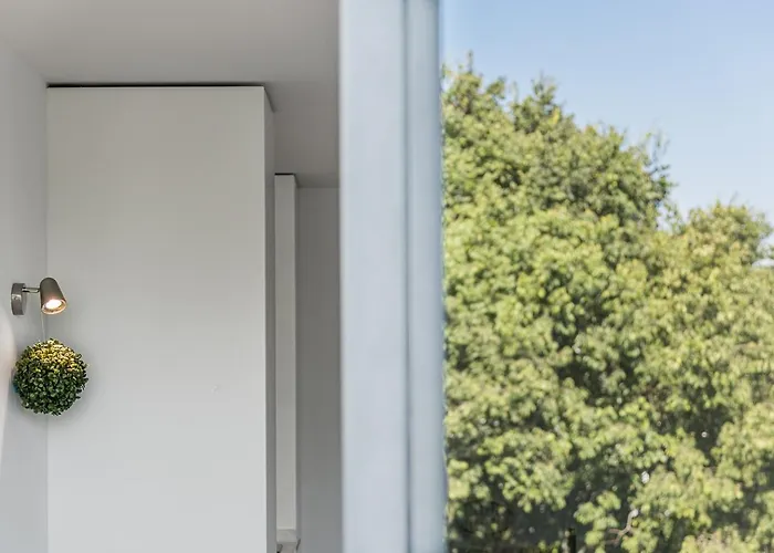 Guestready - One Step Closer