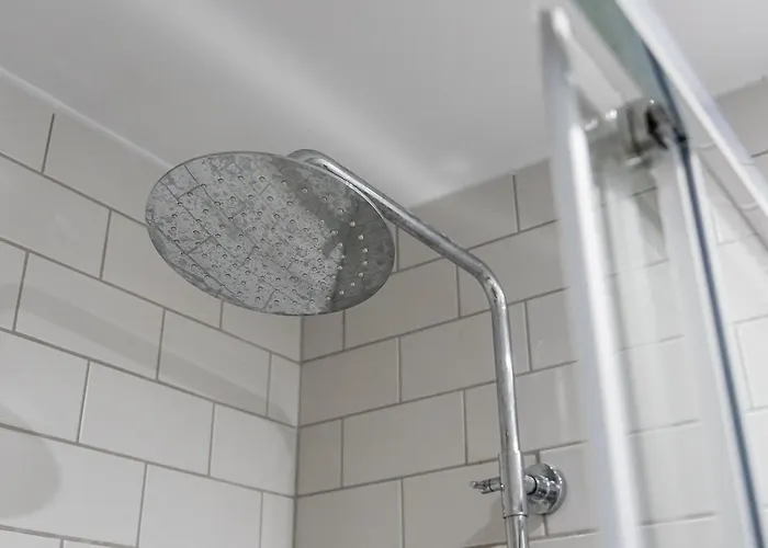 Guestready - One Step Closer